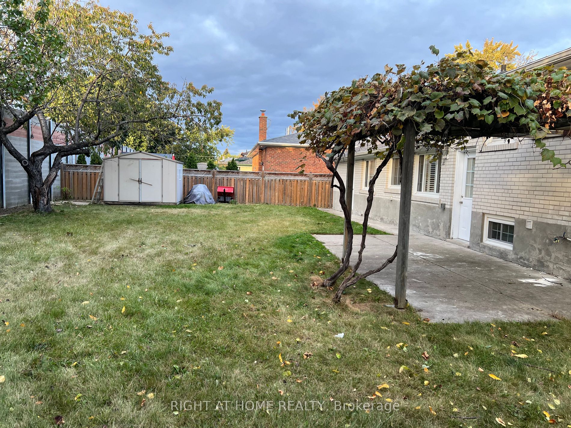481 Corbin Crt