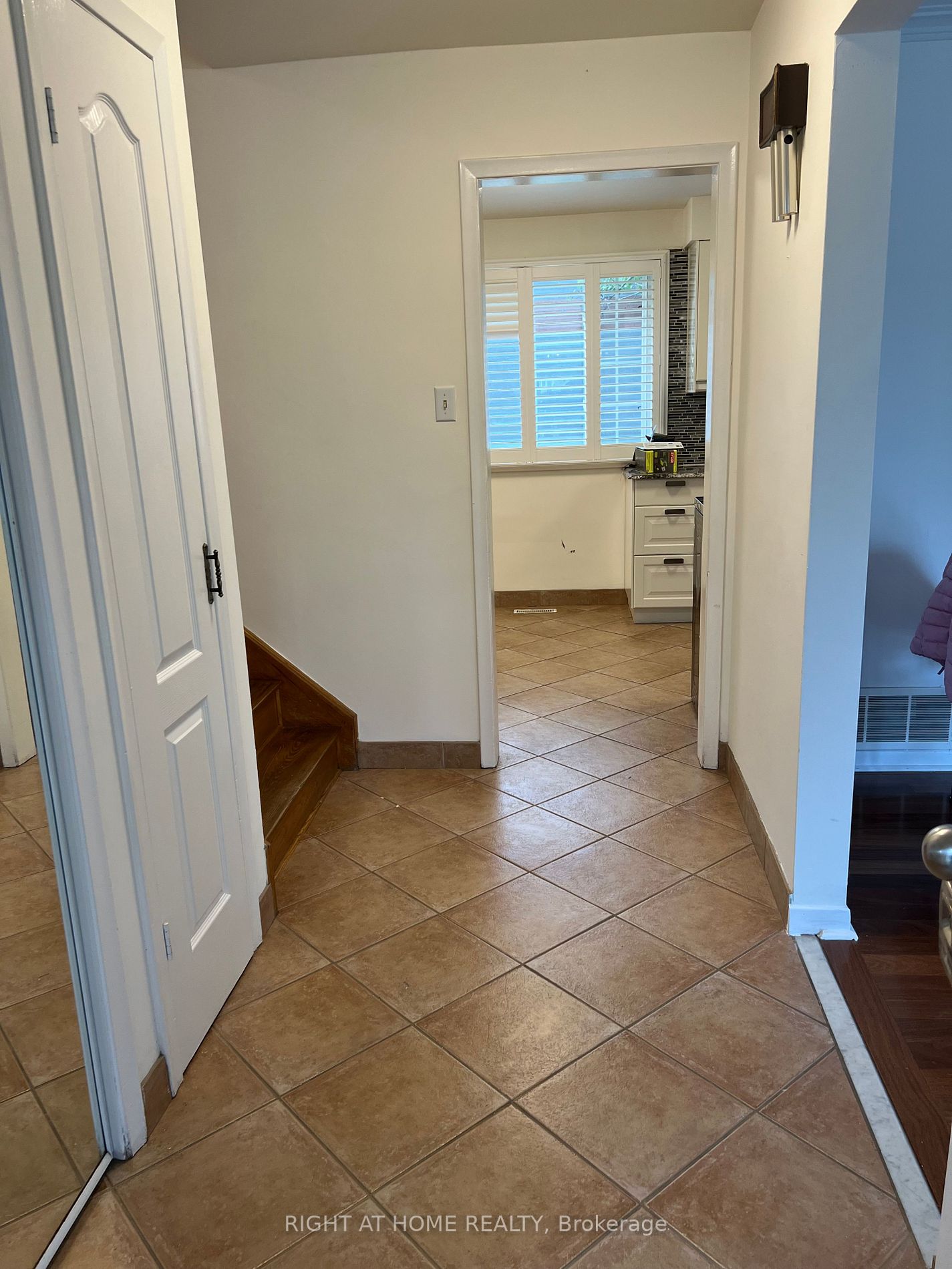 481 Corbin Crt