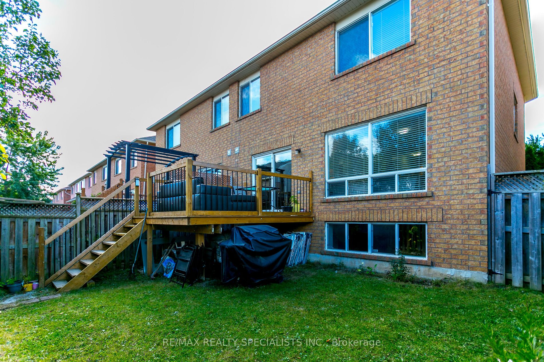 866 Shepherd Place