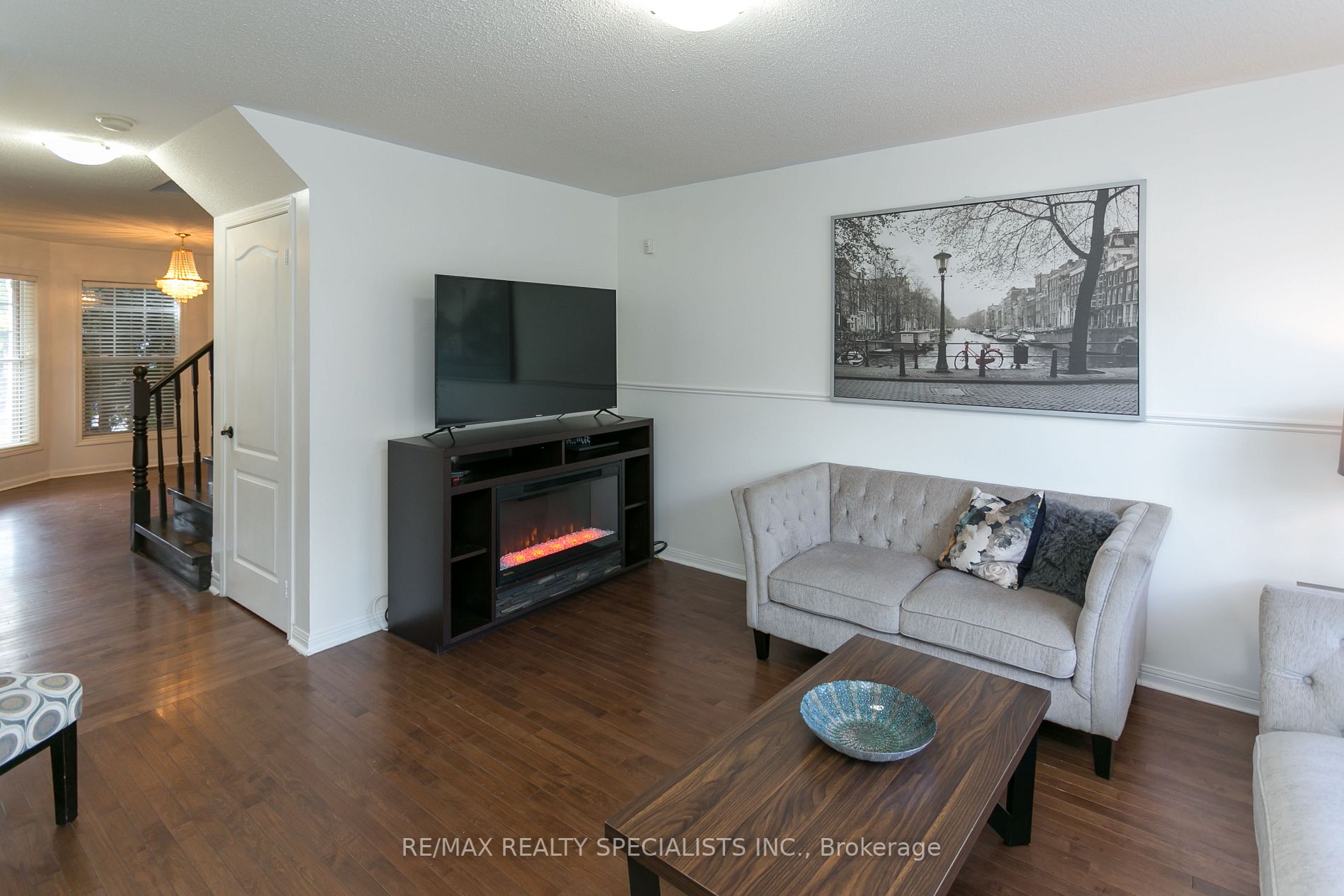 866 Shepherd Place