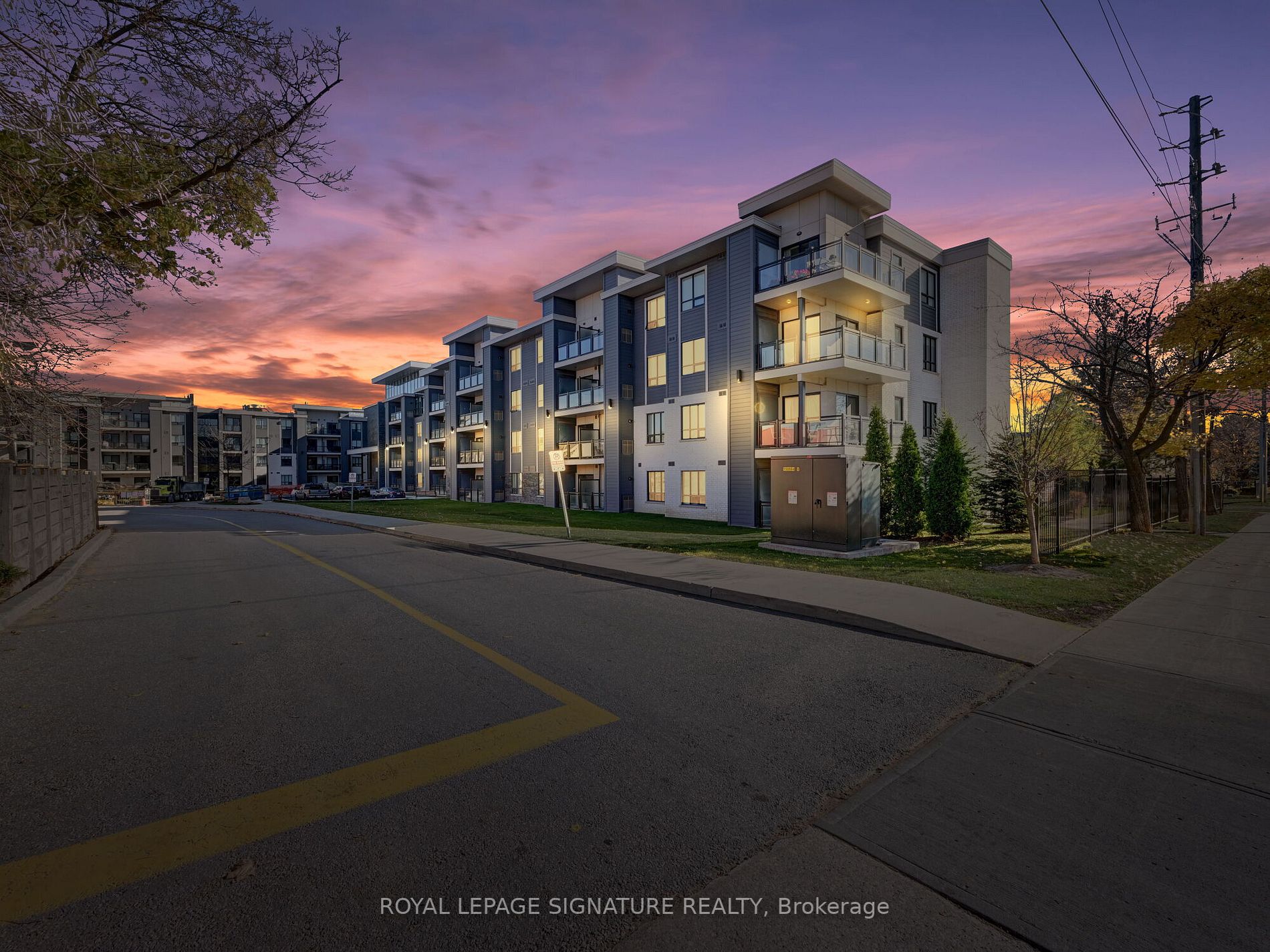 3170 Erin Mills Pkwy, #212