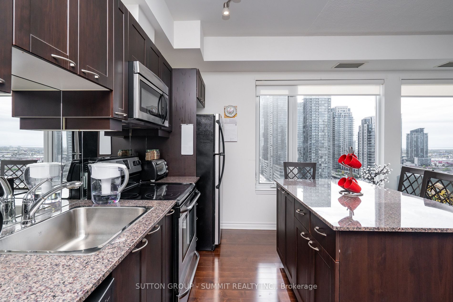 385 Prince Of Wales Dr S, #1608