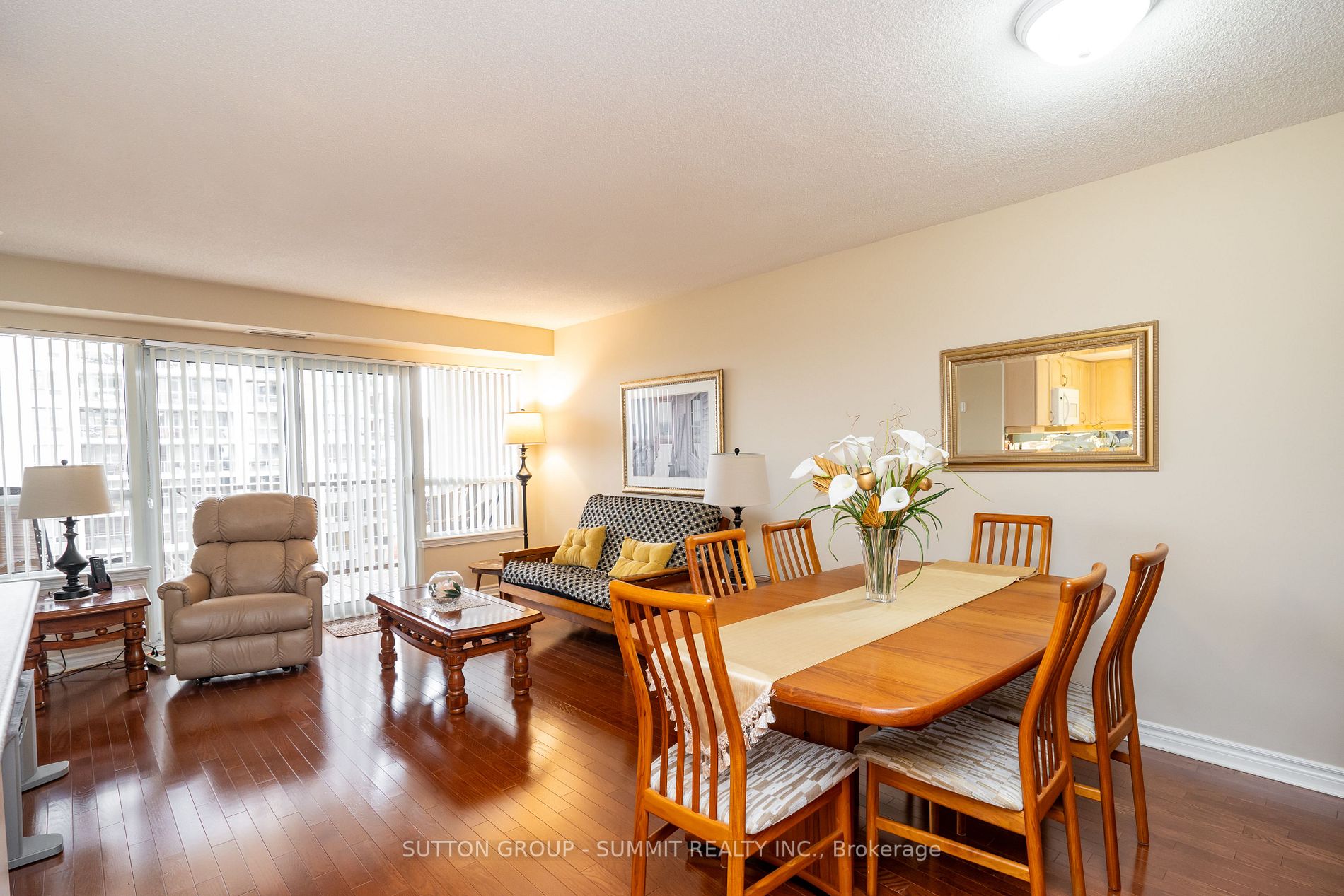 350 Princess Royal Dr, #1408