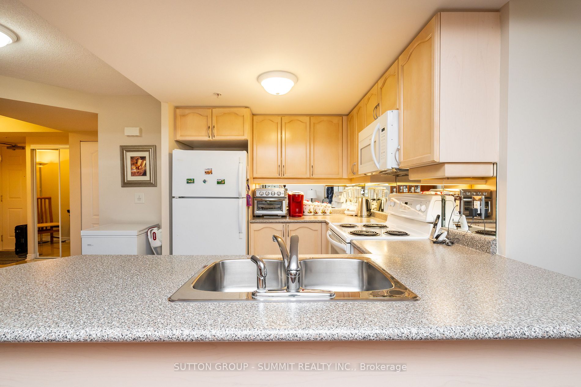 350 Princess Royal Dr, #1408