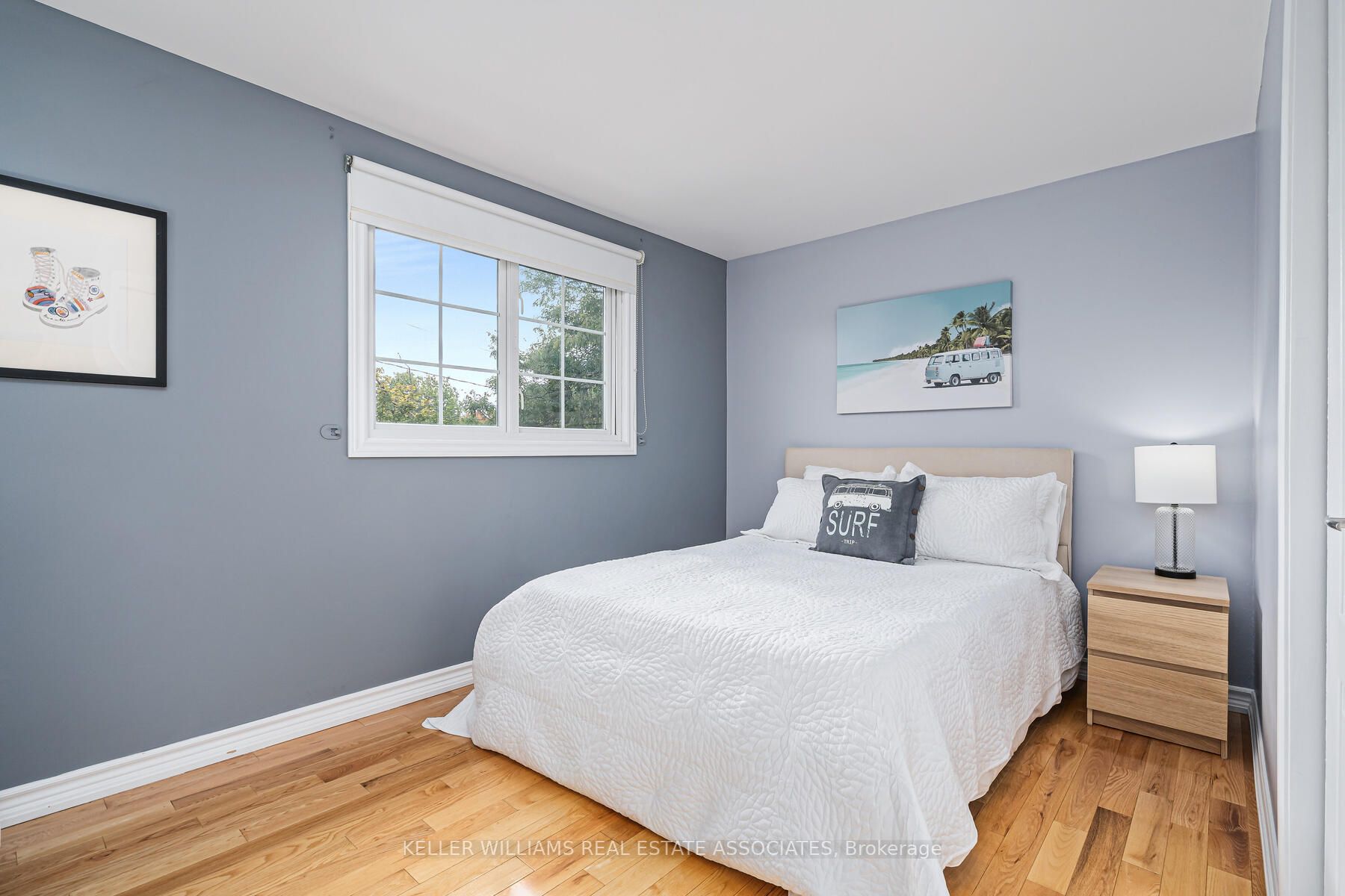 93 Irwin Cres