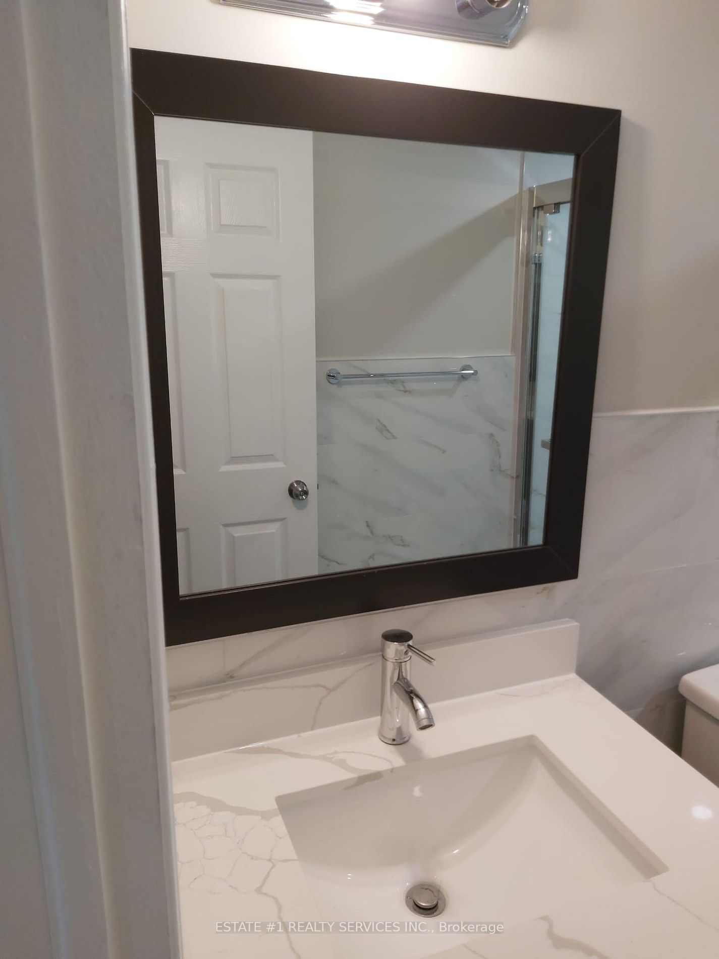 66 Caledon Cres Cres N