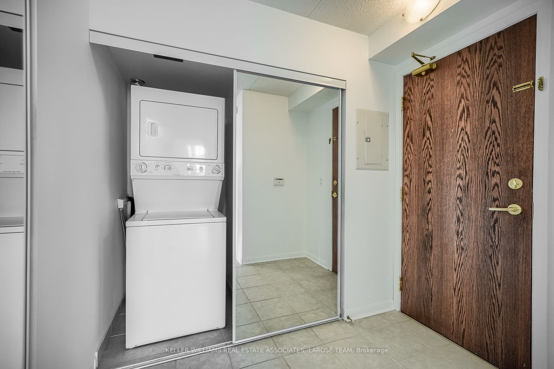 65 Via Rosedale, #205