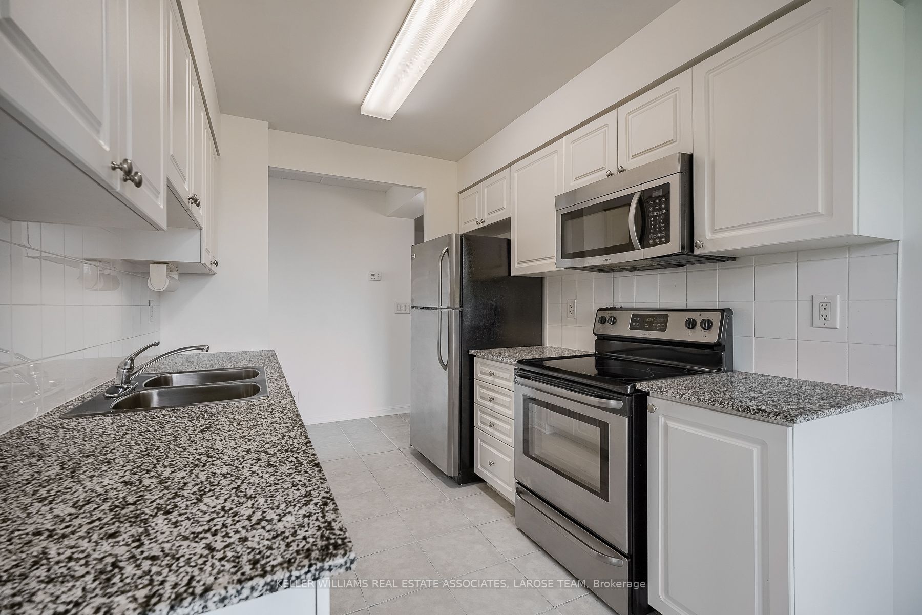 65 Via Rosedale, #205