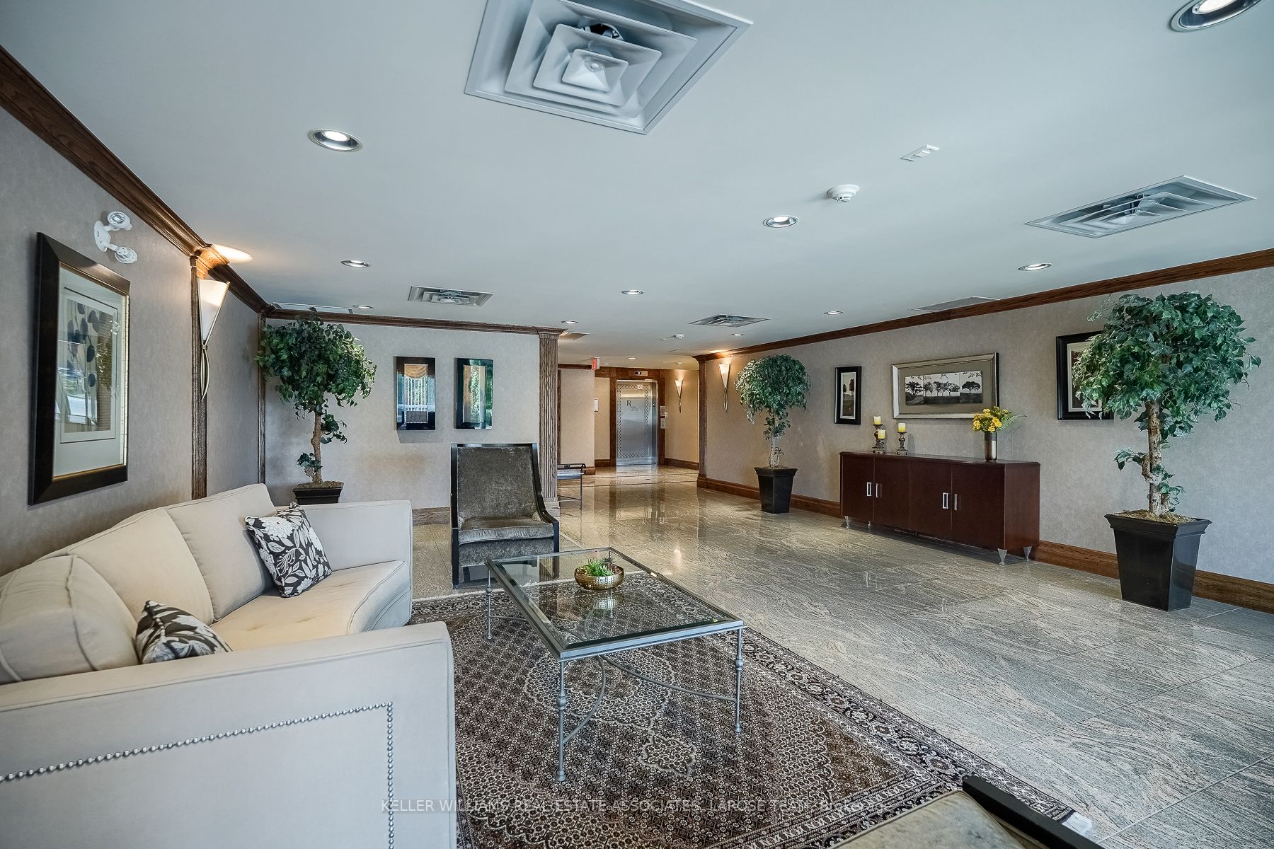 65 Via Rosedale, #205