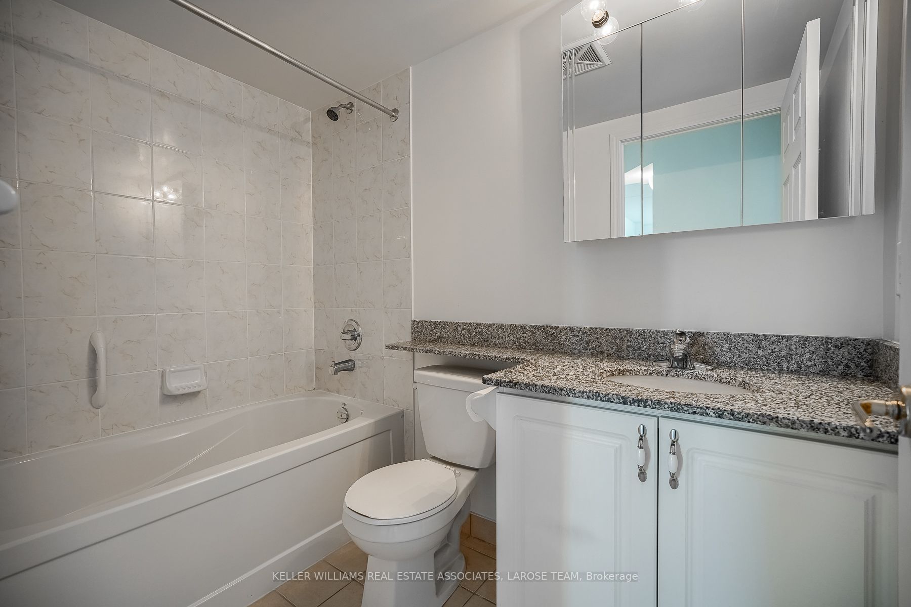 65 Via Rosedale, #205