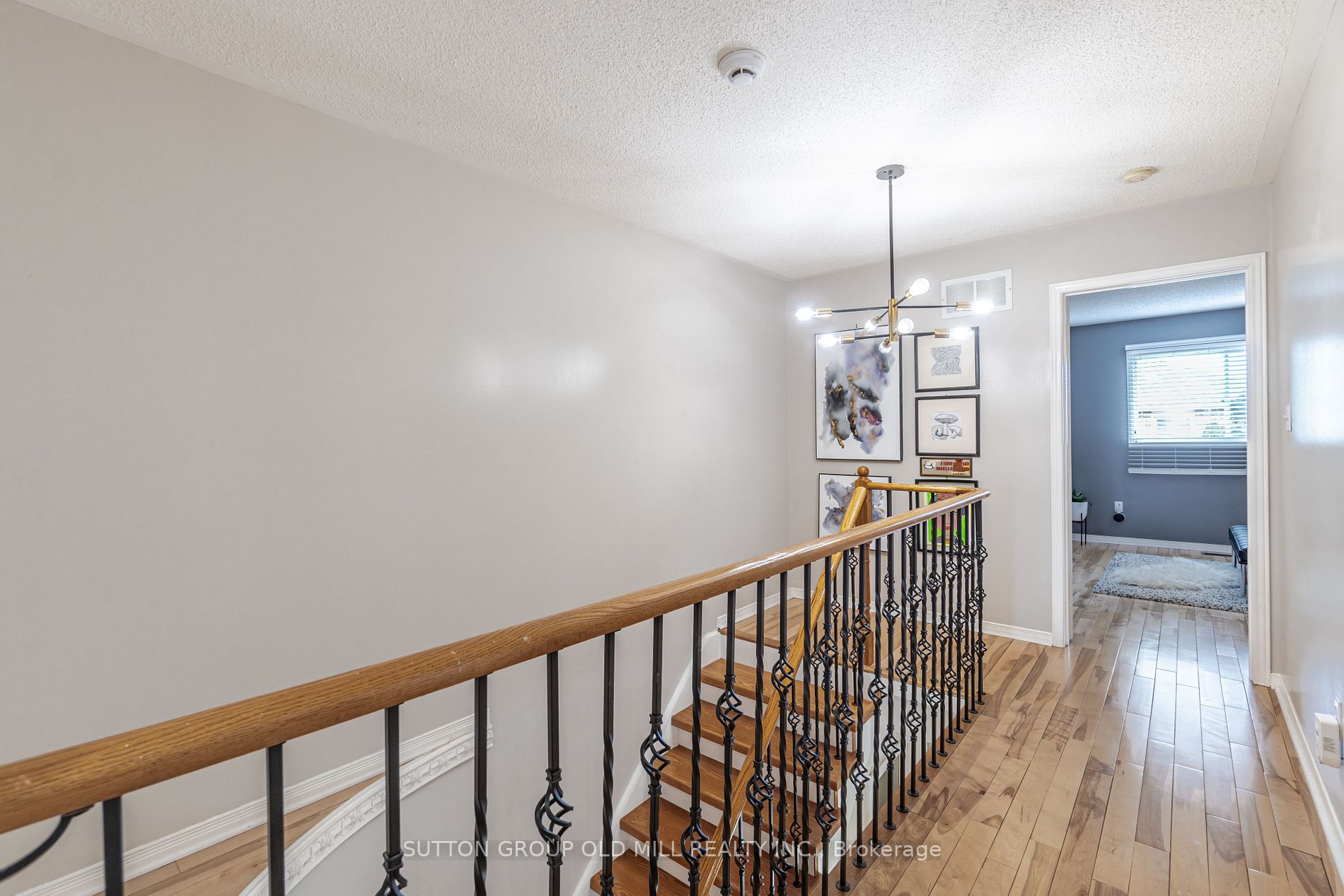 564 Claymeadow Ave