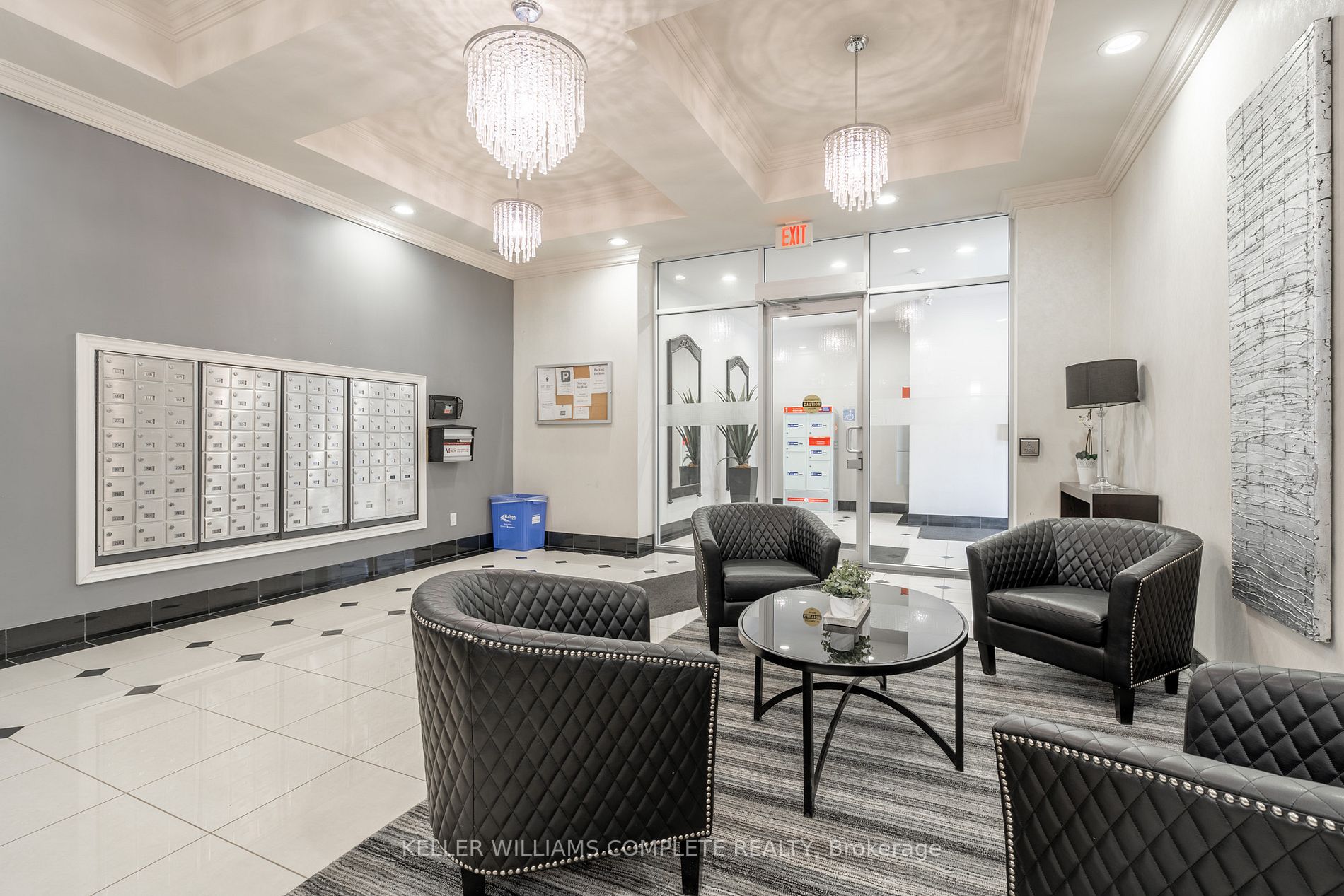 5327 Upper Middle Rd, #411