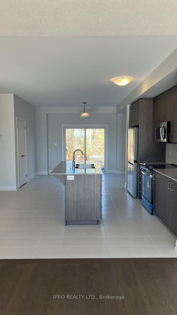 48 Windtree Way