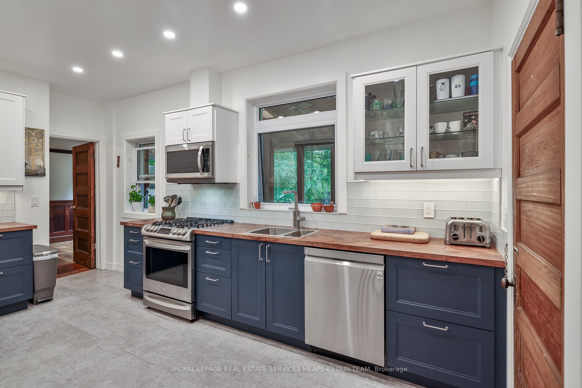 292 Indian Rd