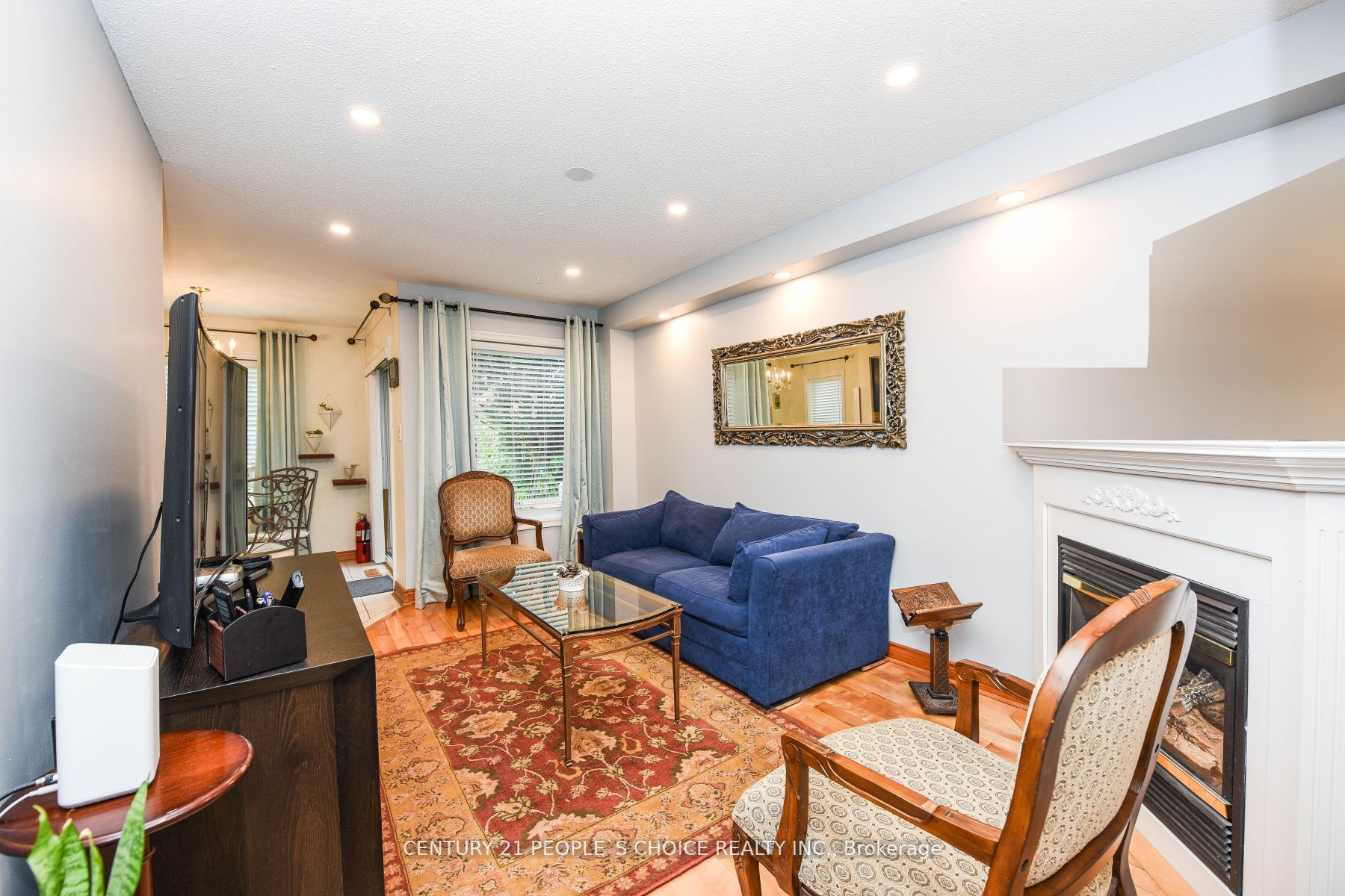 6 Sunley Cres