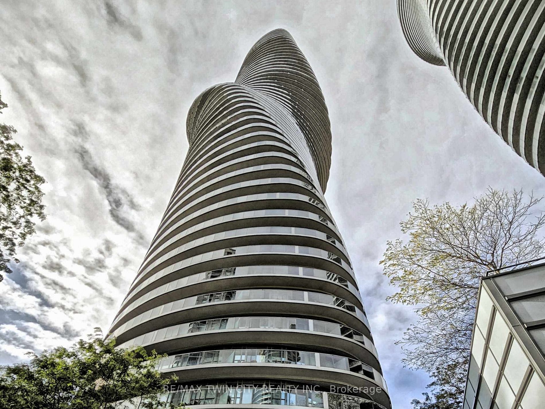 60 Absolute Avenue, #5203