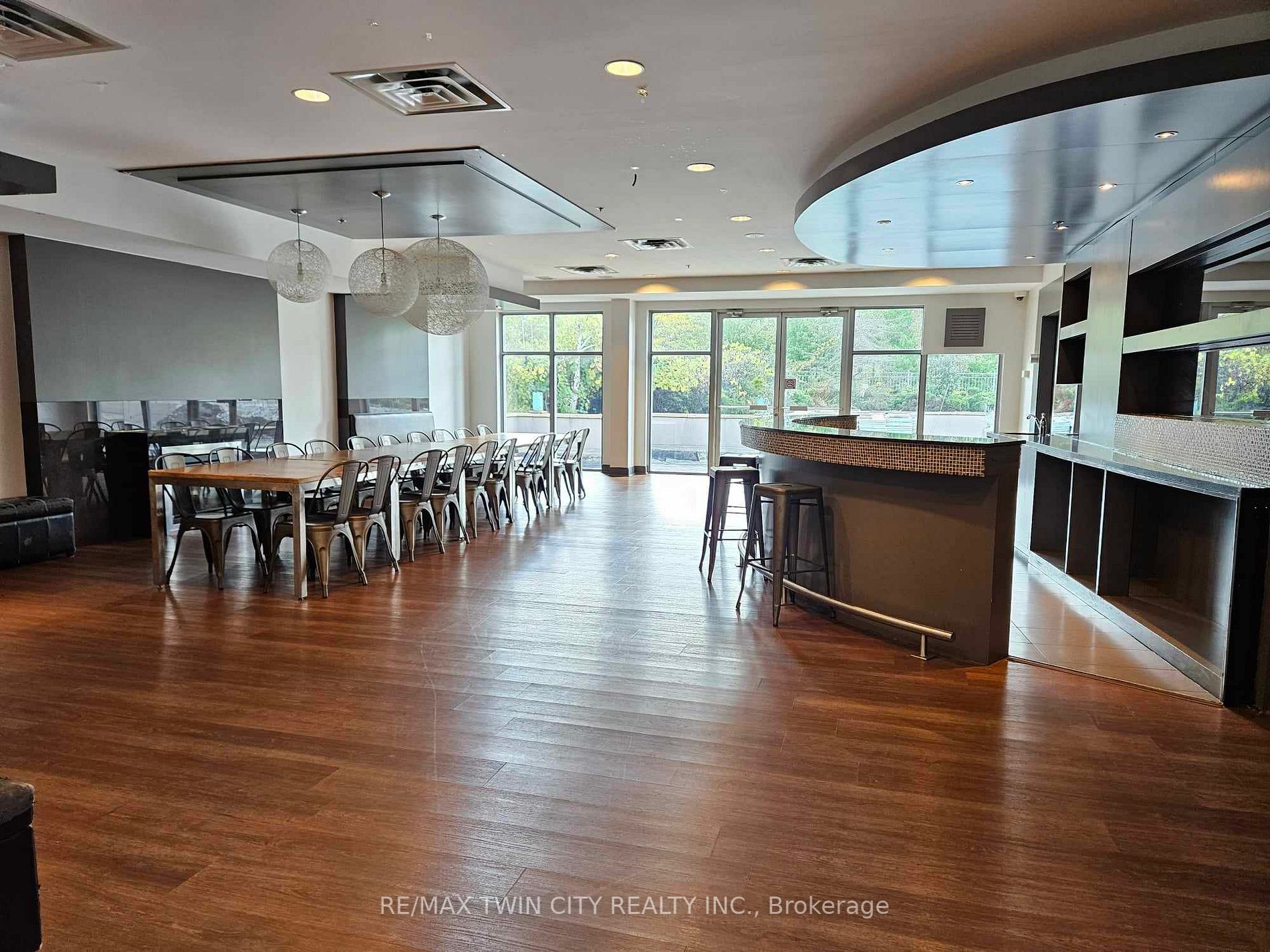 60 Absolute Avenue, #5203