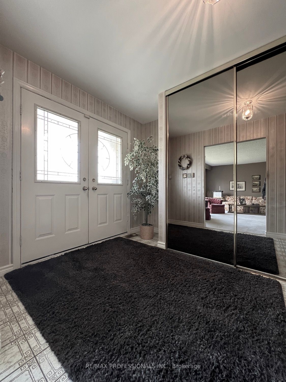 20 Noble Crt