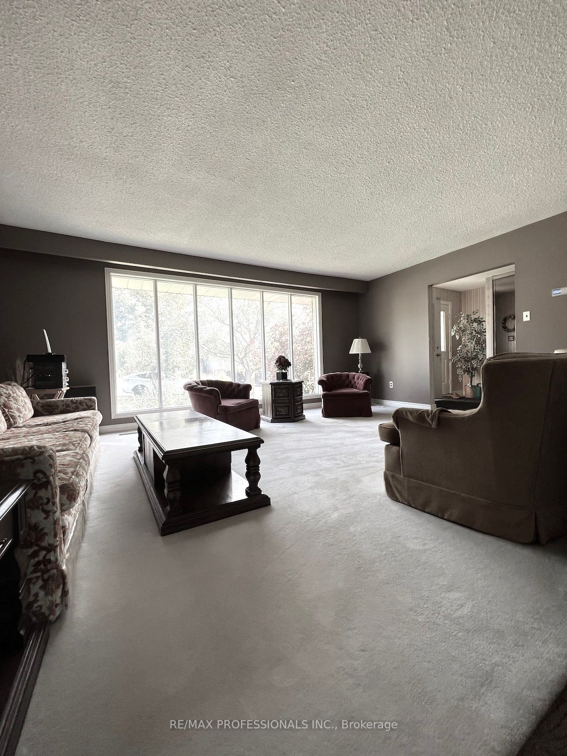 20 Noble Crt