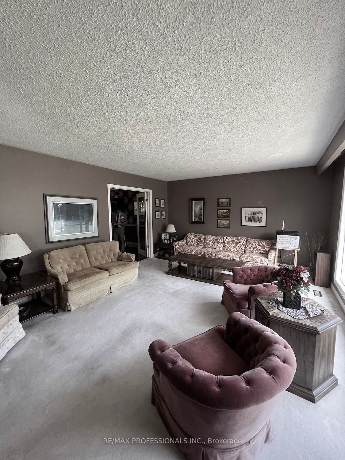 20 Noble Crt