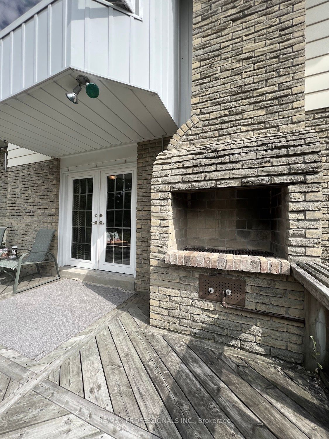 20 Noble Crt