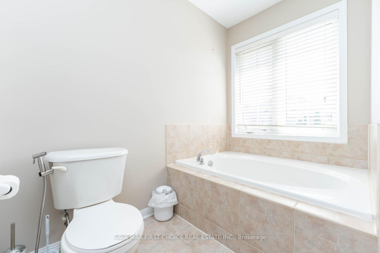 31 Vista Green Cres