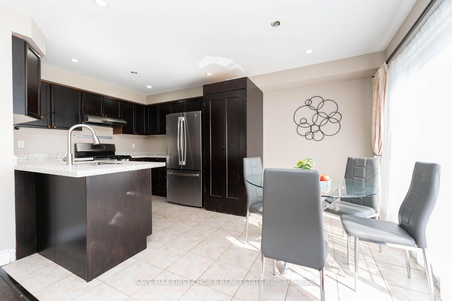 31 Vista Green Cres