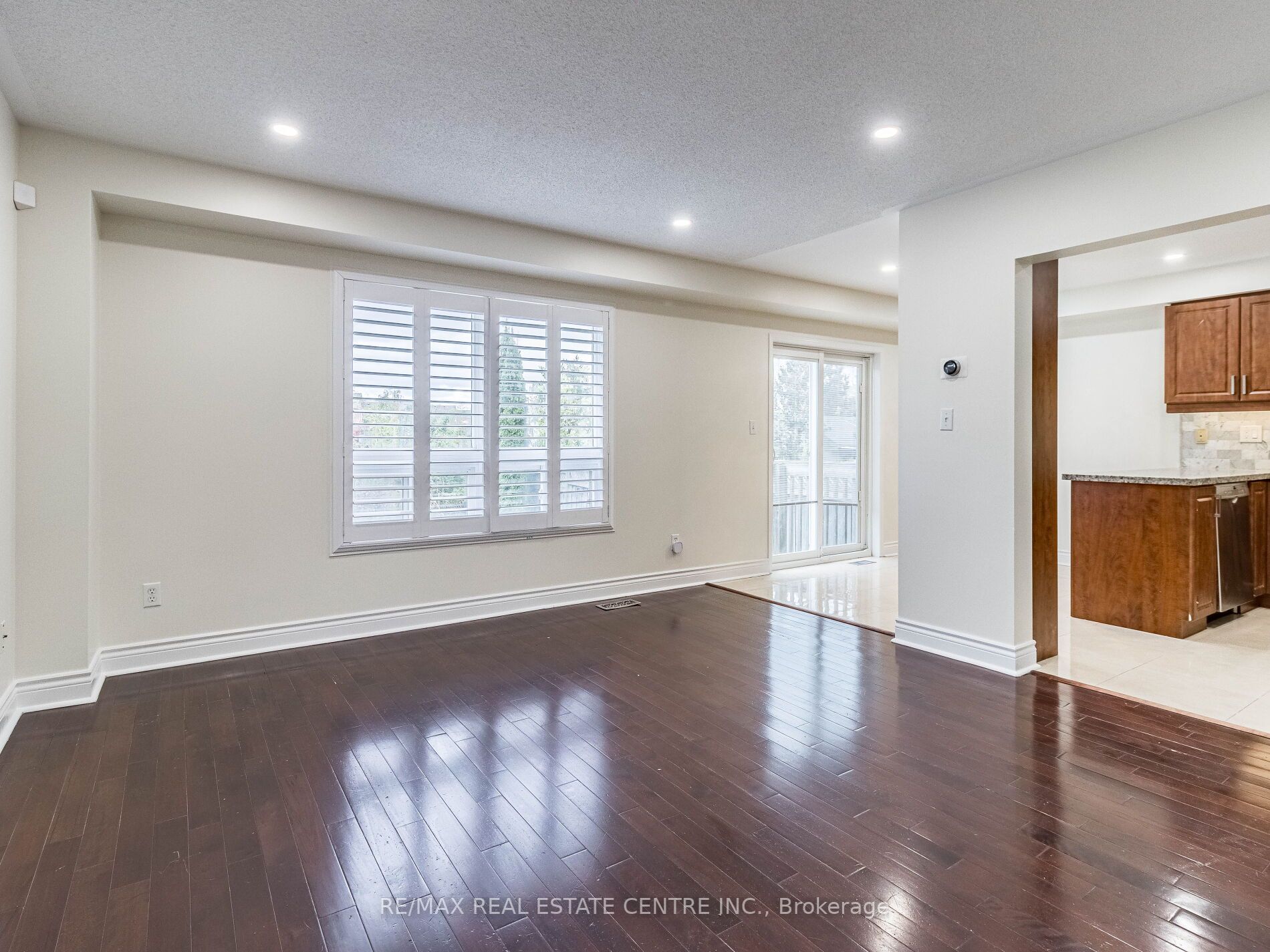 2165 White Dove Circle