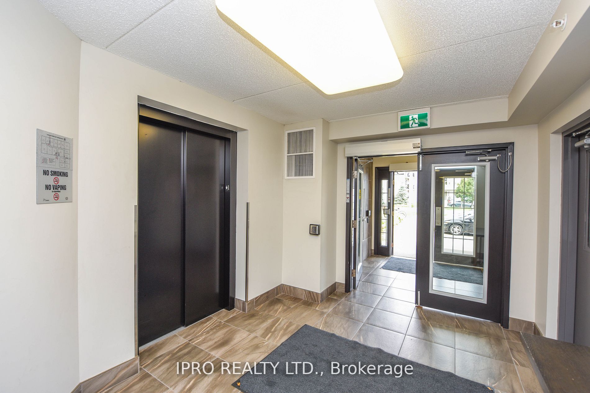 1440 Main St, #101