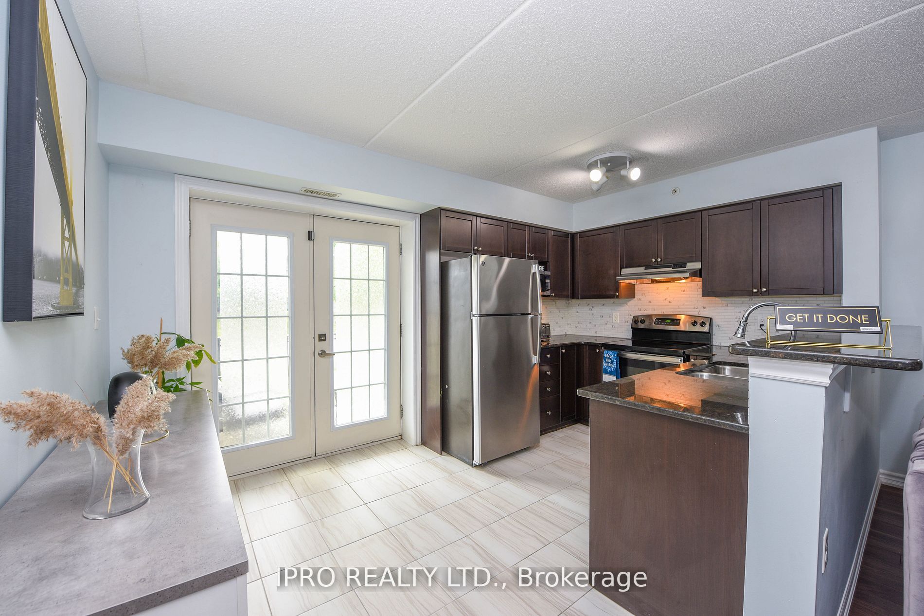 1440 Main St, #101