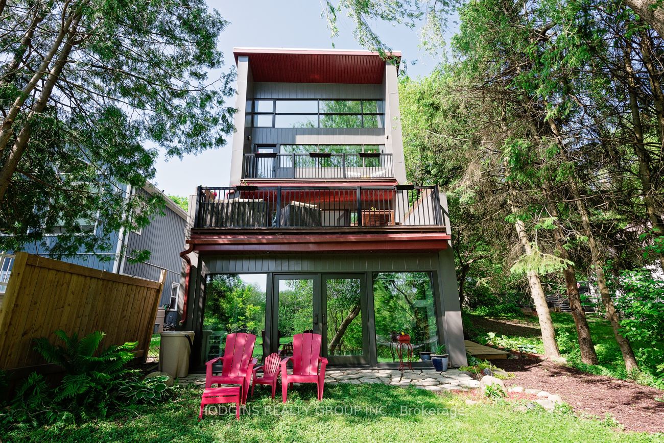 51 River Rd