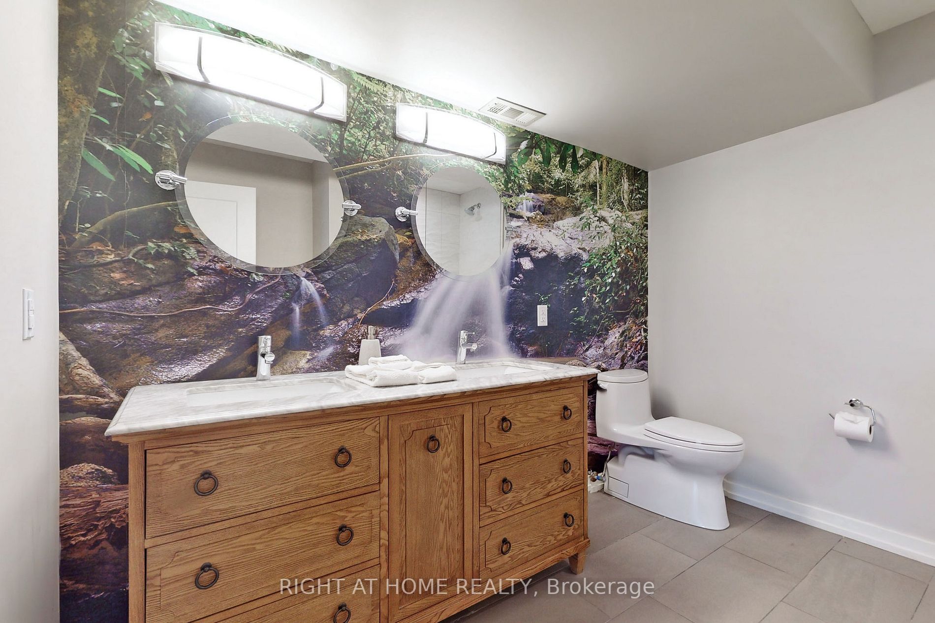 868 Danforth Place