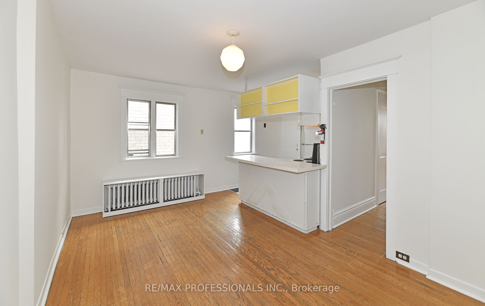154 Bartlett Ave