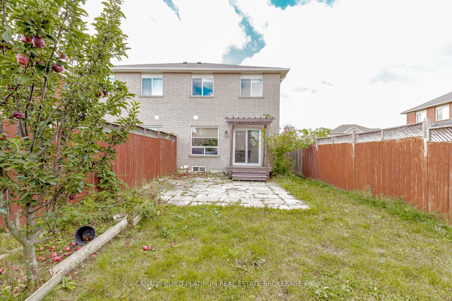 4 Vauxhall Cres