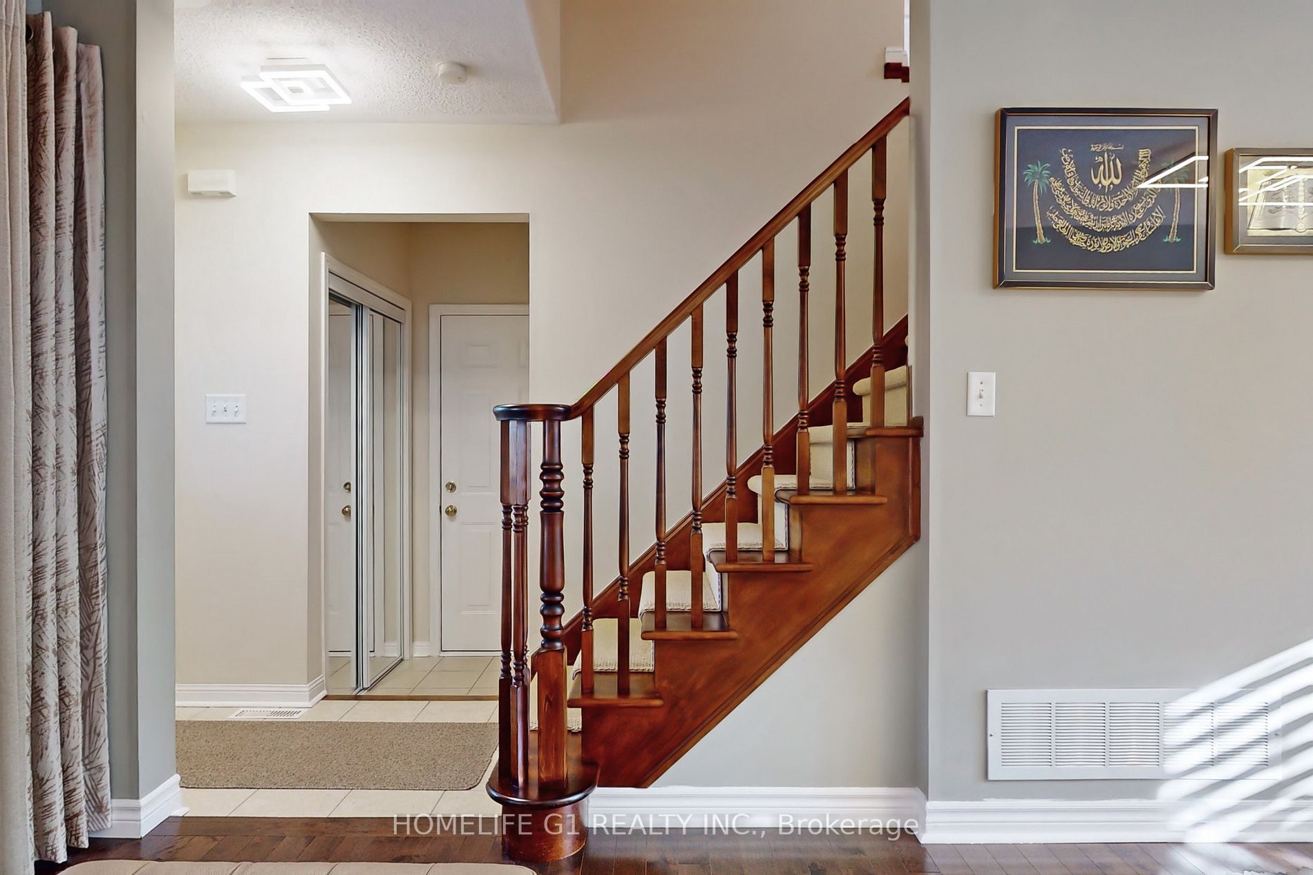 896 Mcneil Dr