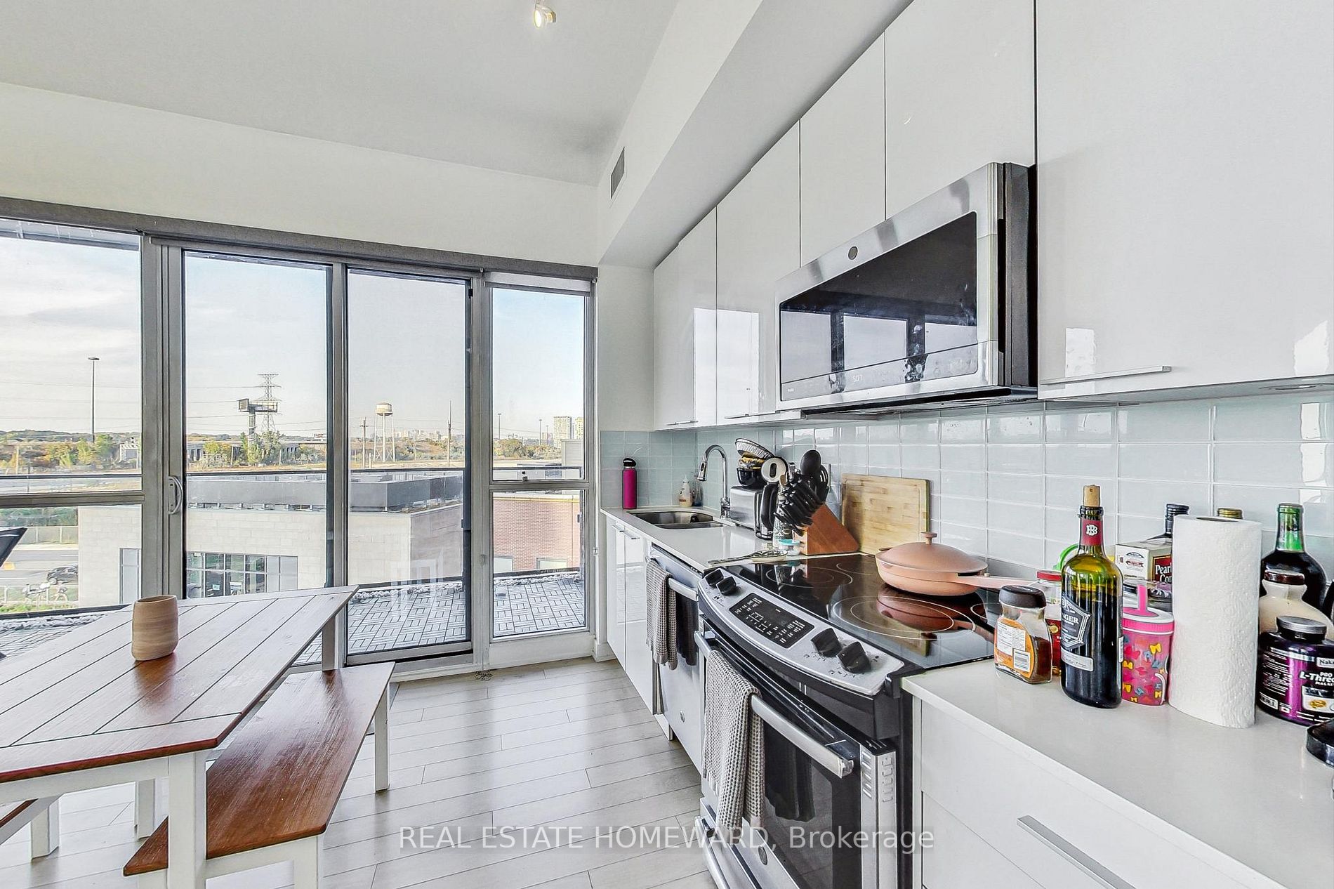 10 Park Lawn Rd, #625