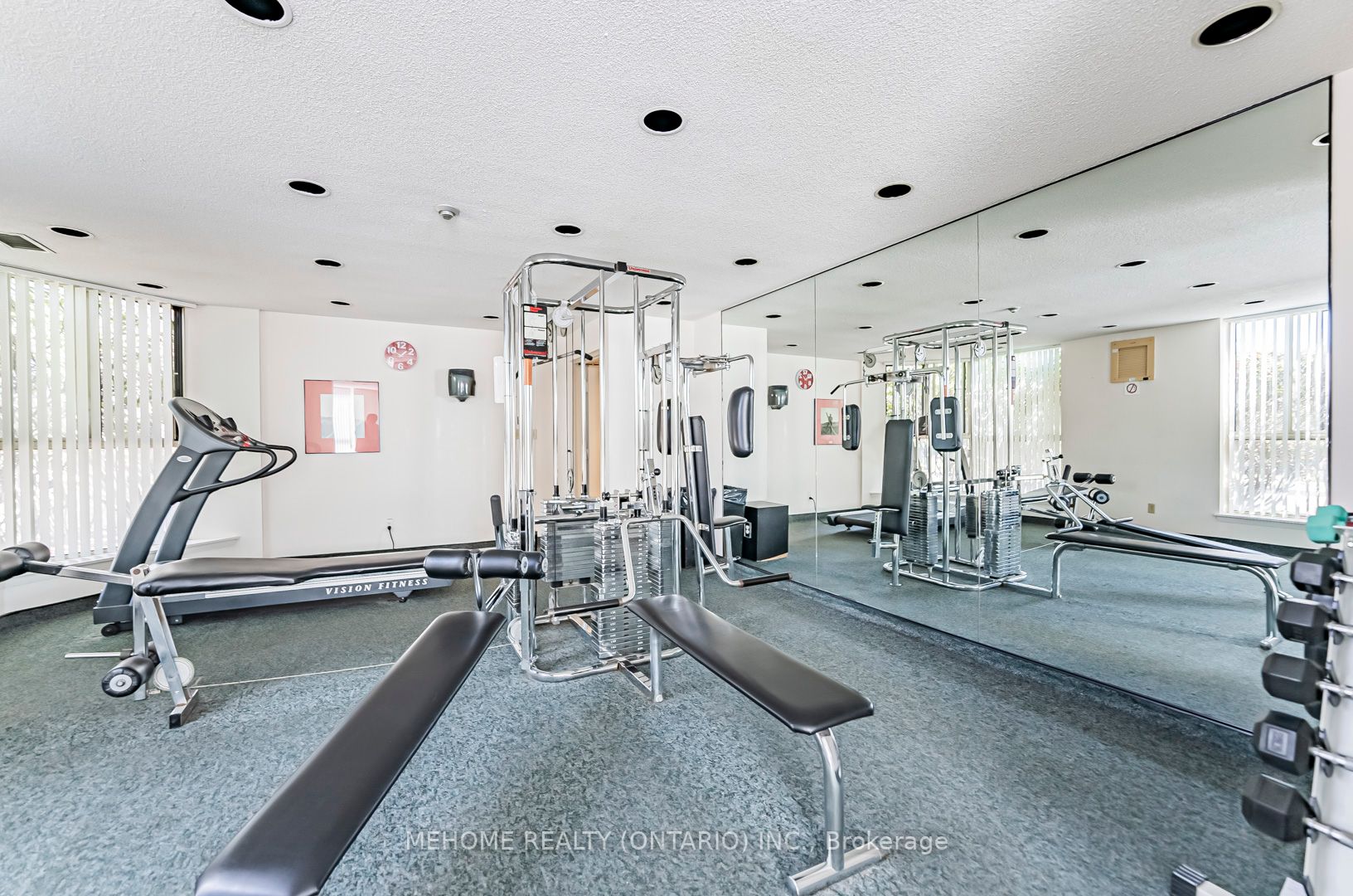 2091 Hurontario Street, #810