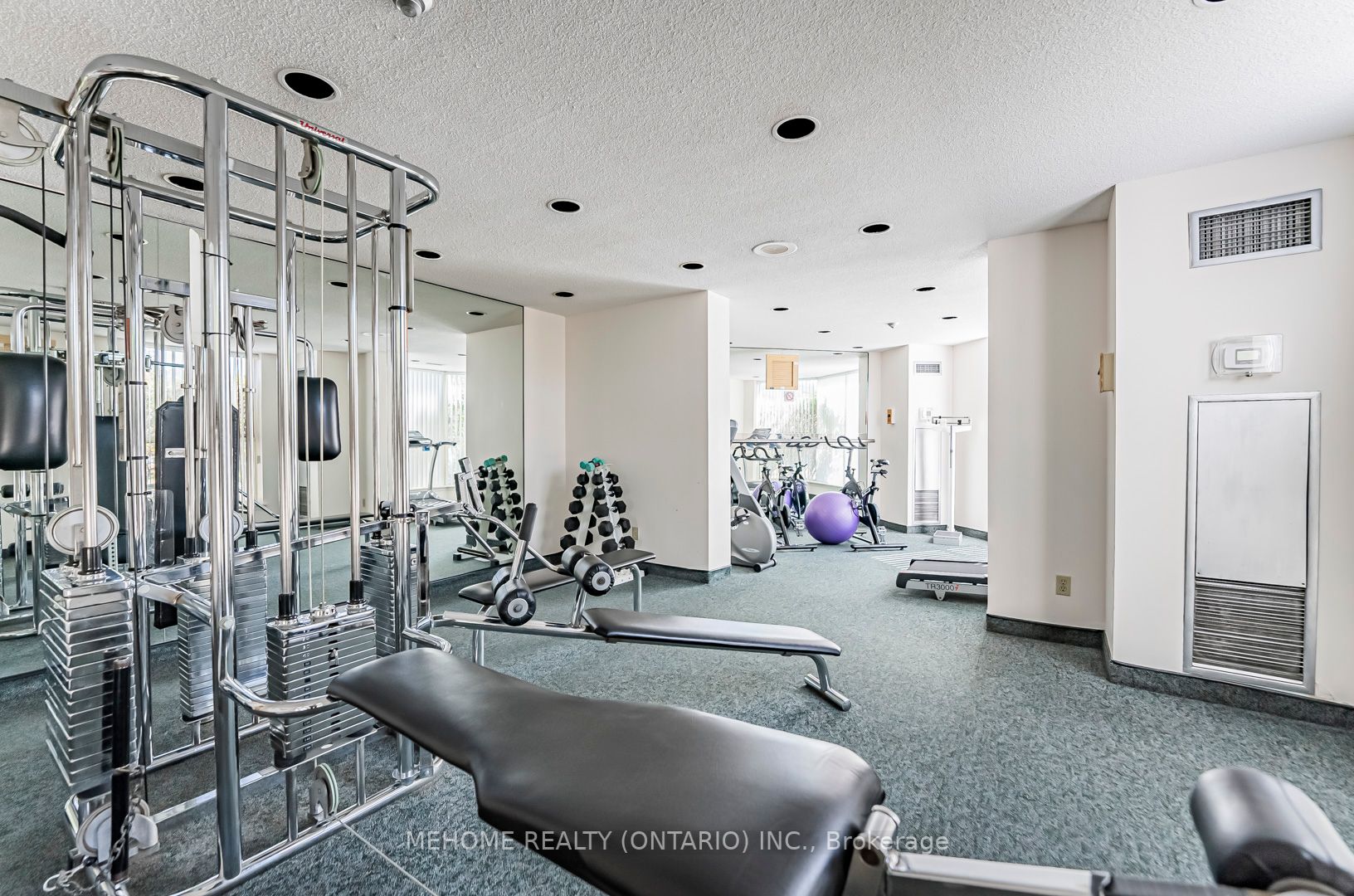 2091 Hurontario Street, #810