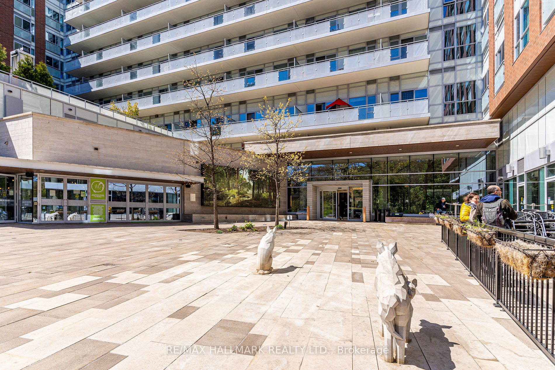 1830 Bloor St N, #1012