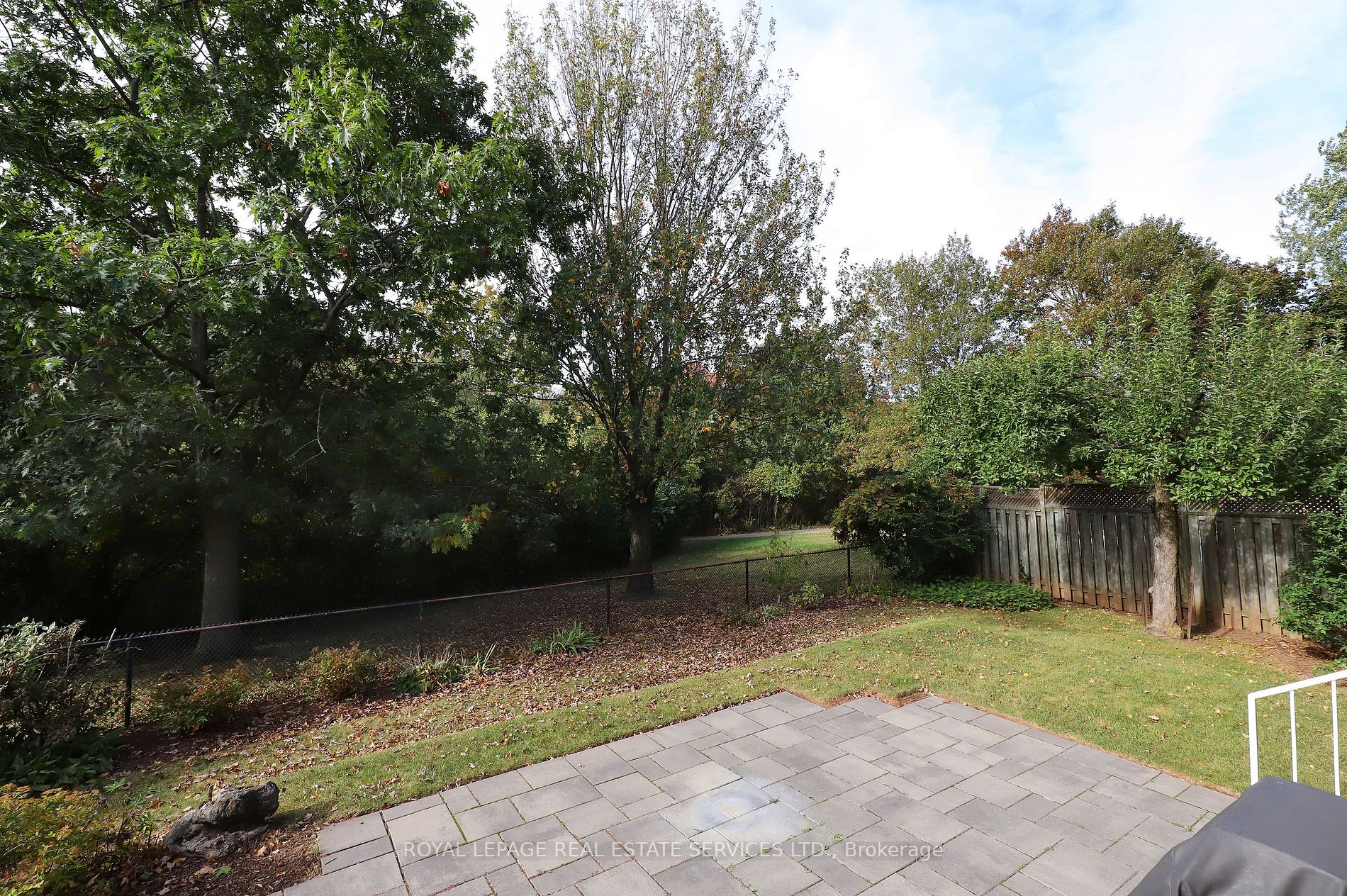 1436 Livingston Road