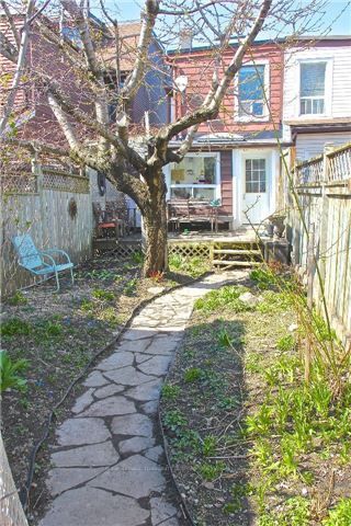 79 Hallam St