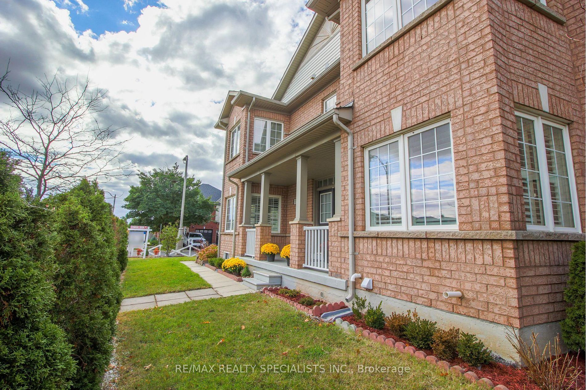 130 Fandango Dr