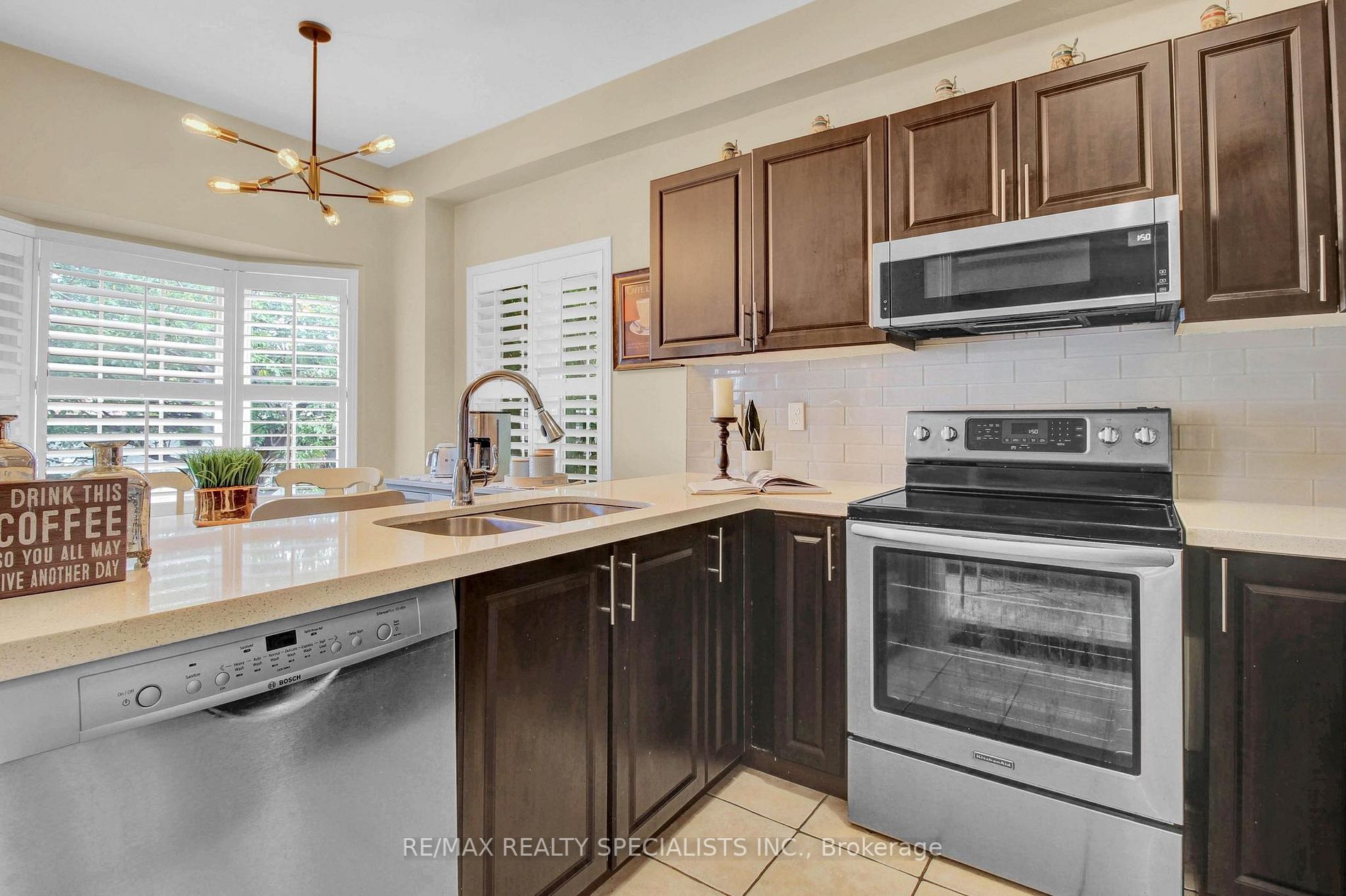 130 Fandango Dr