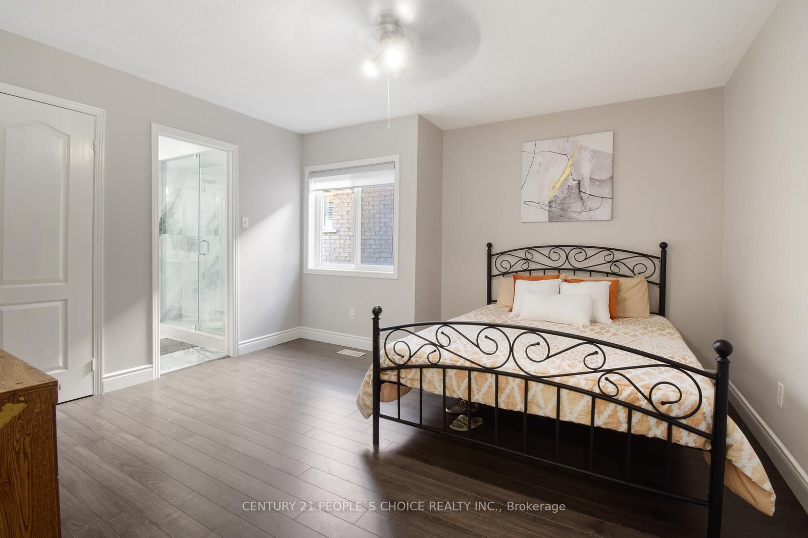 94 River Rock Cres
