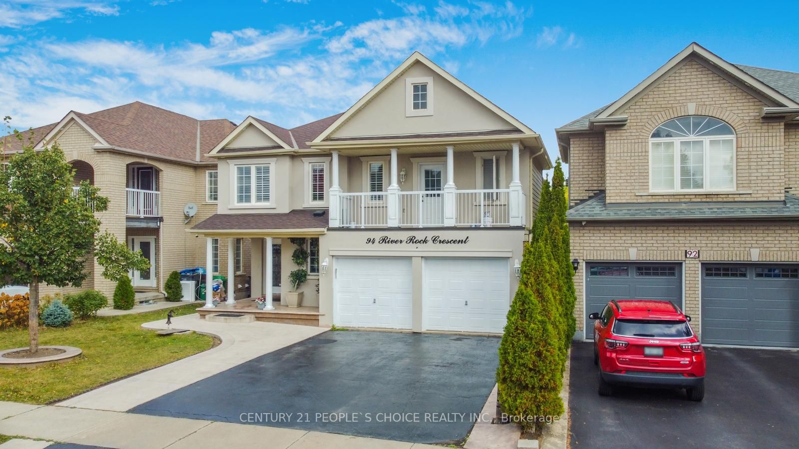 94 River Rock Cres