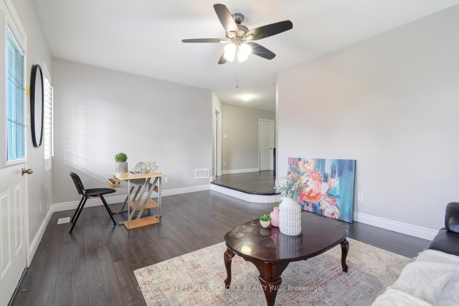 94 River Rock Cres