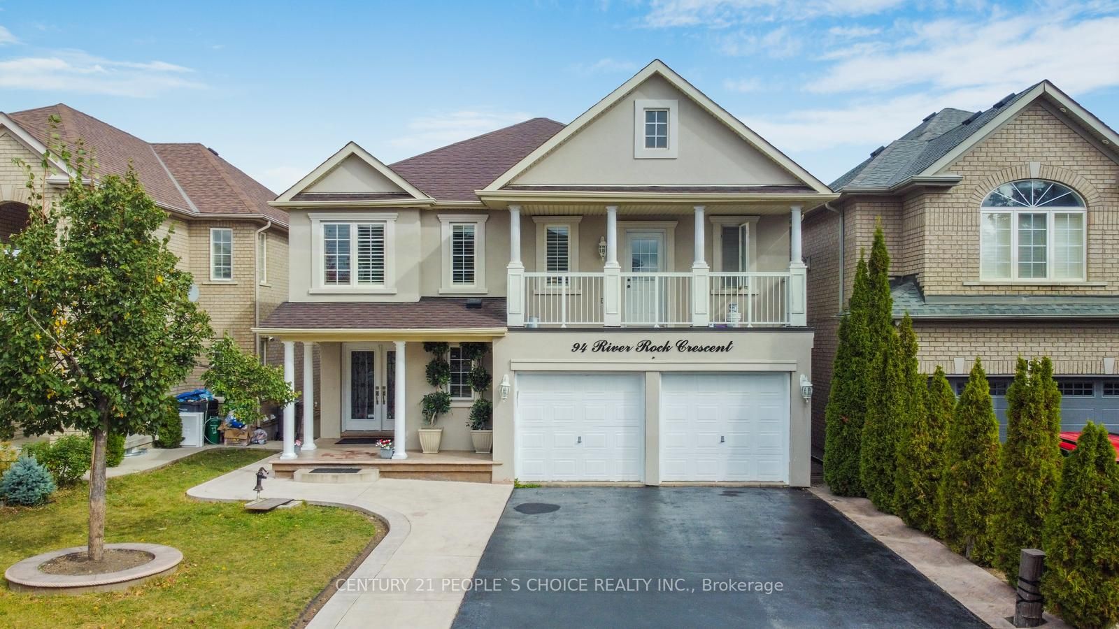 94 River Rock Cres