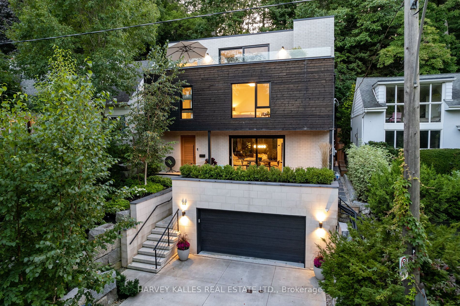 44 Ellis Park Rd