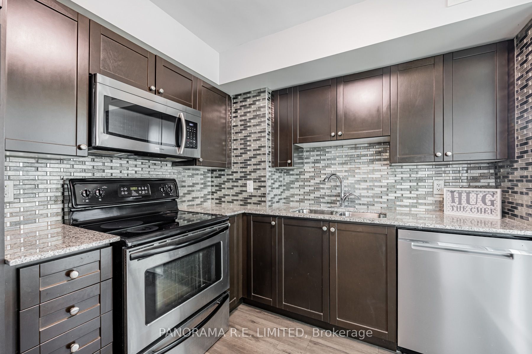 225 Sherway Gardens Rd, #805