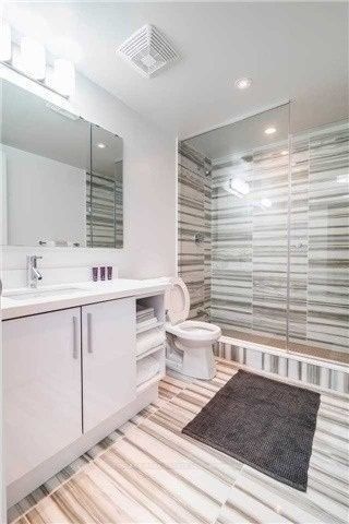 2212 Lakeshore Blvd W, #Lph03